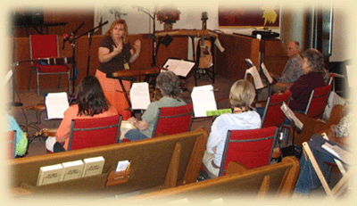 Irma teaching mountain dulcimer workshop